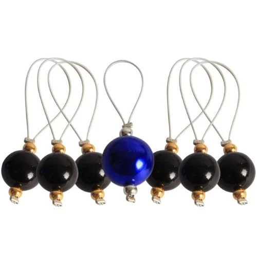  . **Pet comb to remove loose hair**Stitch Markers Zooni Midnight Beauty 10932
