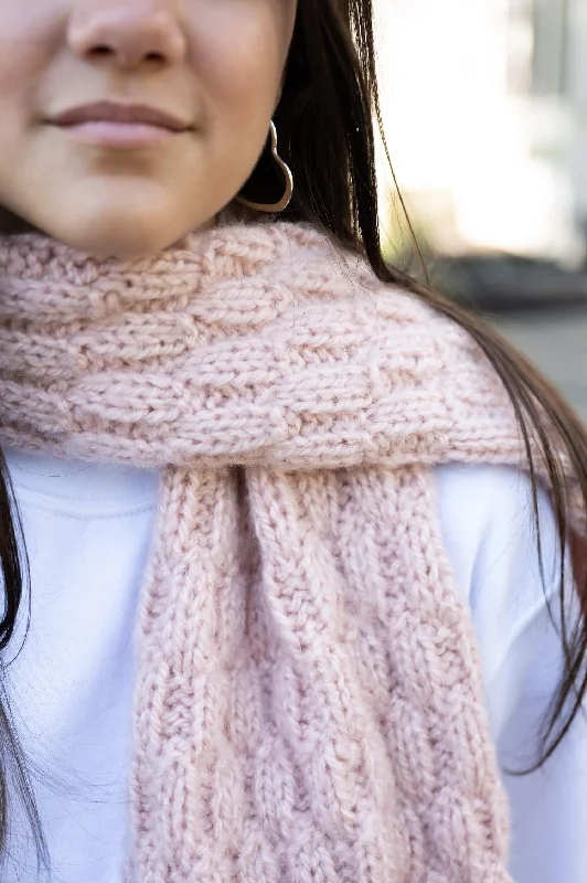  -Anti-scratch scratching board AND cat bed in oneVivienne Scarf (Knit)