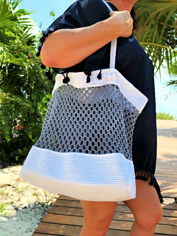 - Automatic induction pet water dispenserCrochet Kit - Summer Essentials Beach Bag