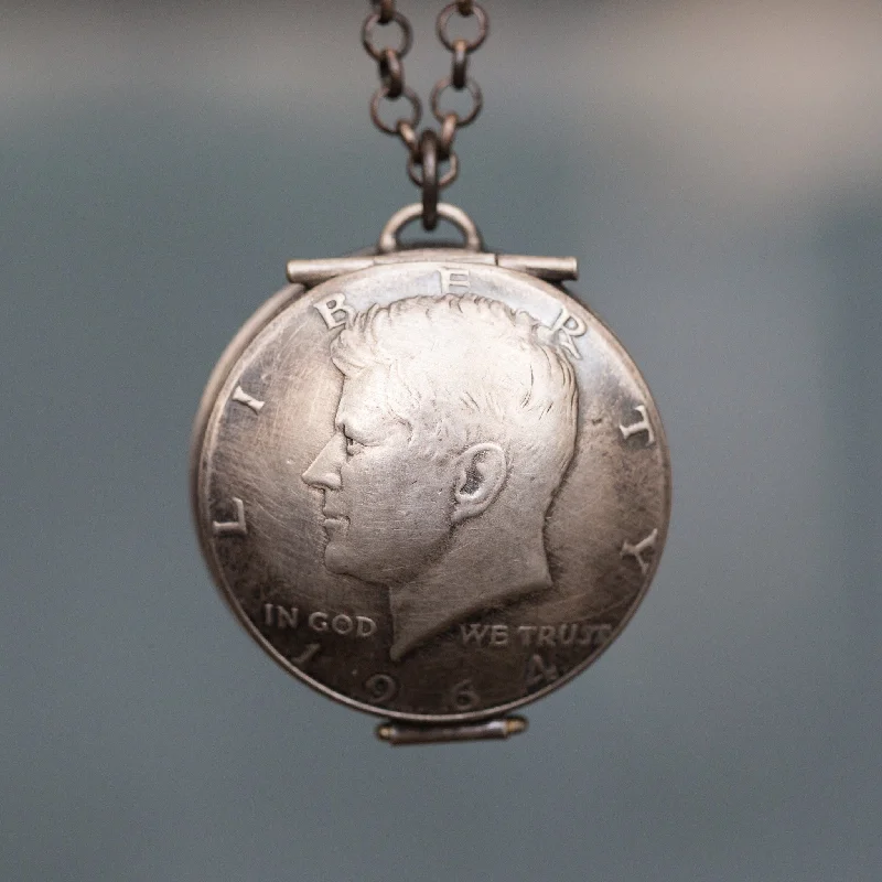  -Non-contact cat thermometerJFK Lucky Locket