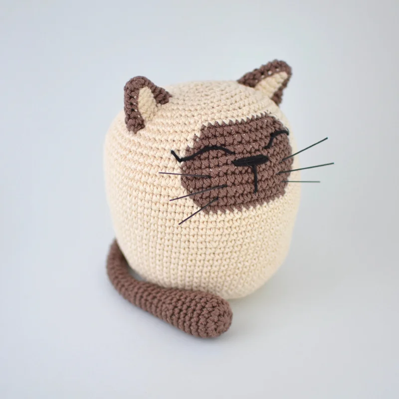 - Summer pet ice matCat Door Stopper (Crochet)