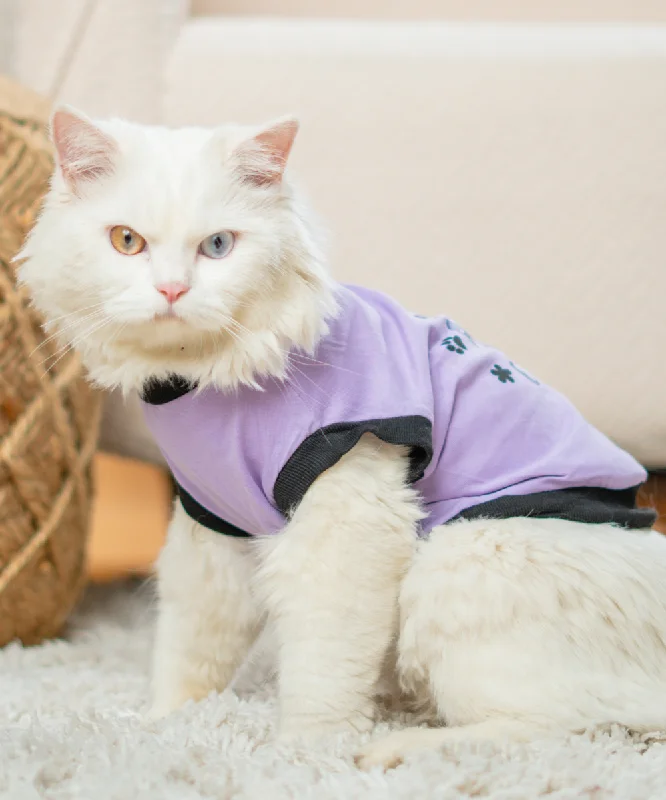 ---Ruff being cute Cat T-shirt