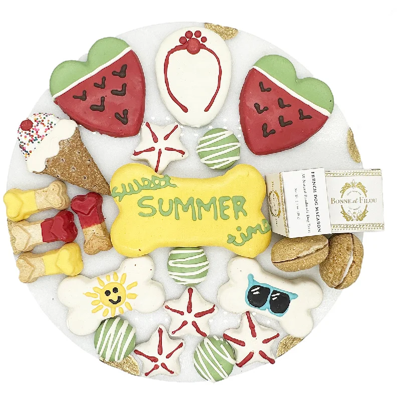 - High protein dog foodSummer Themed Dog Treats Gift Box