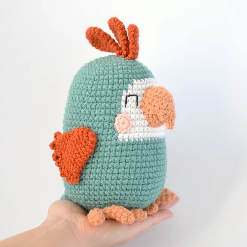 - Summer pet ice matThiago The Parrot (Crochet)