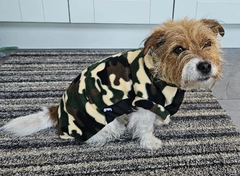 - Postoperative pet anti-licking Elizabethan collarCamouflage Polar Fleece - Waterproof Panel McTog Dog Jumper