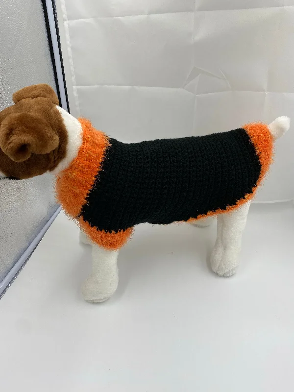Classification by material or design:Orange and Black Halloween Dog Sweater