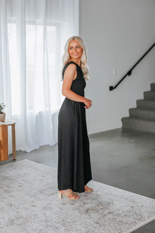 Halayna Jumpsuit - Black