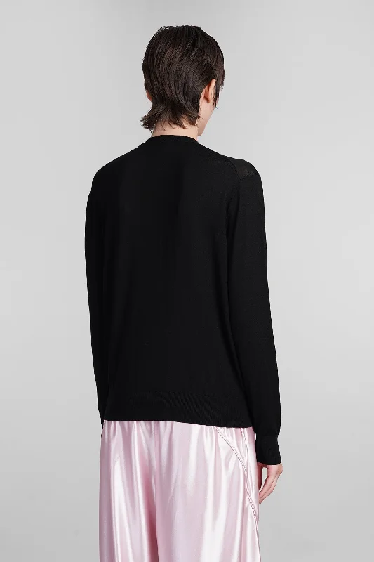 Cardigan in black wool