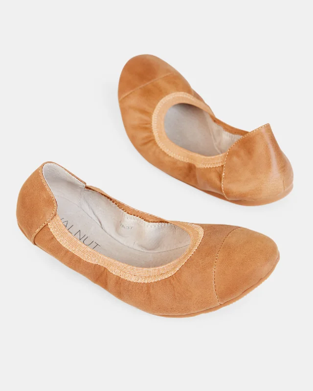 Ava Leather Ballet Flat - Tan