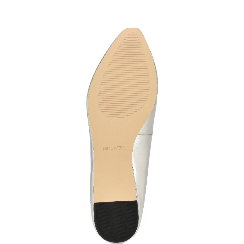 Speakup Almond Toe Flats